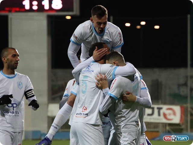 יפו בדרך ללאומית (בן מלניק)